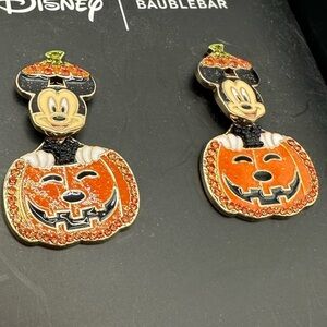 BaubleBar Disney Mickey in Jack-o’-lantern earrings NIB